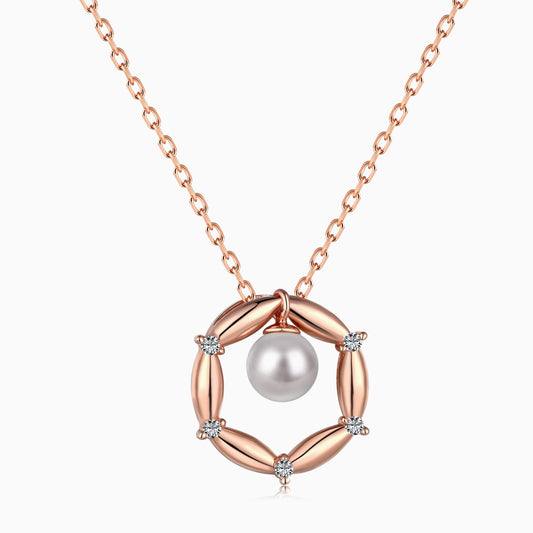 Shell Pearl Pendant Necklace in Rose Gold