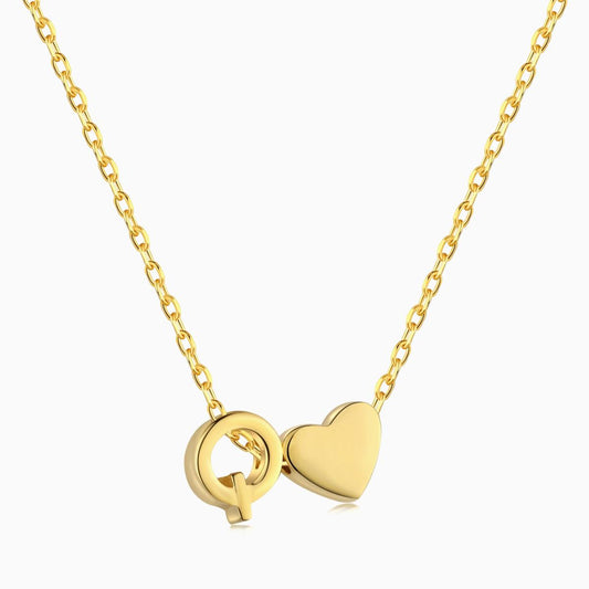 Q initial and Heart Necklace in Gold